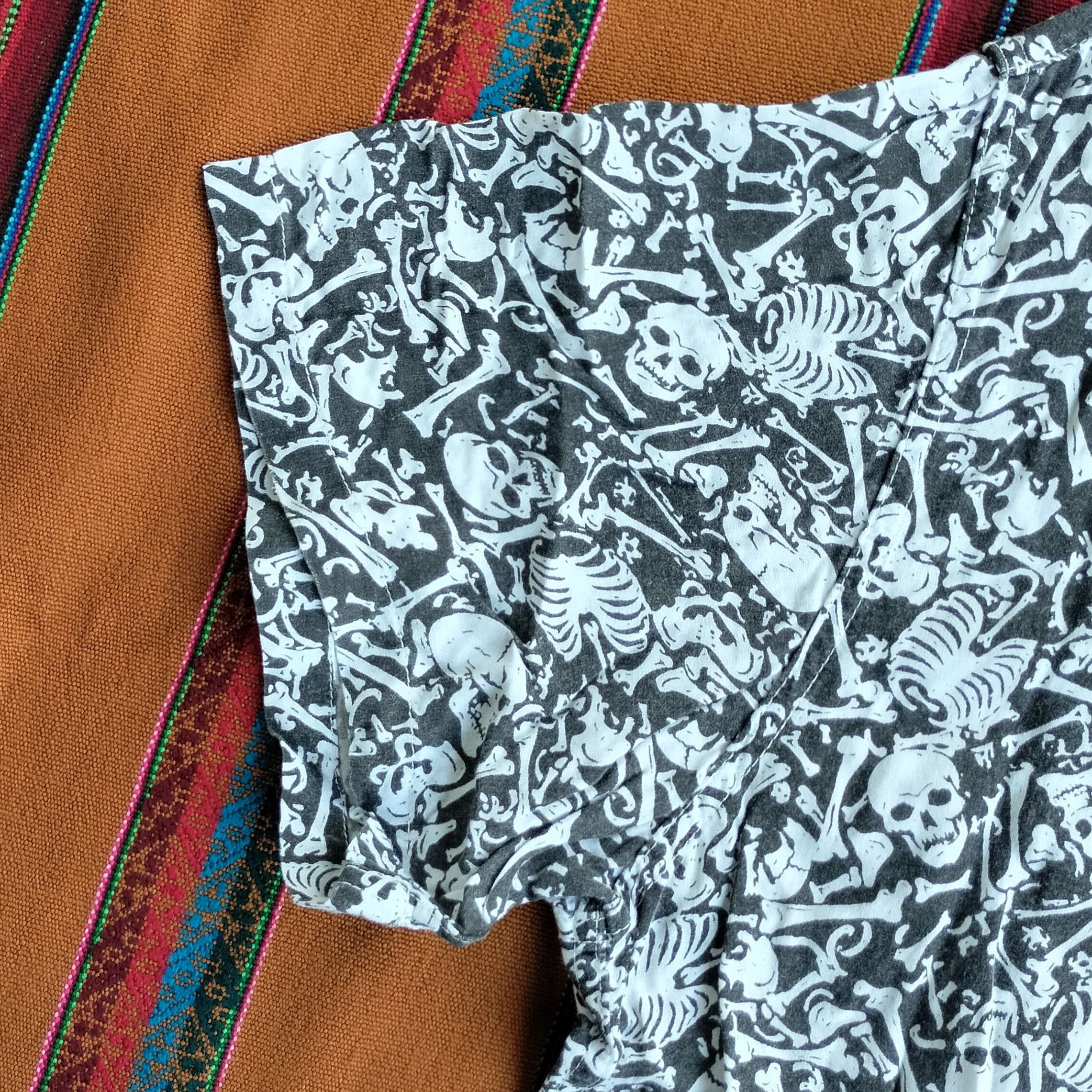 Sun Surf skull bones camp collar ss shirt Size US S / EU 44-46 / 1 - 5 Thumbnail
