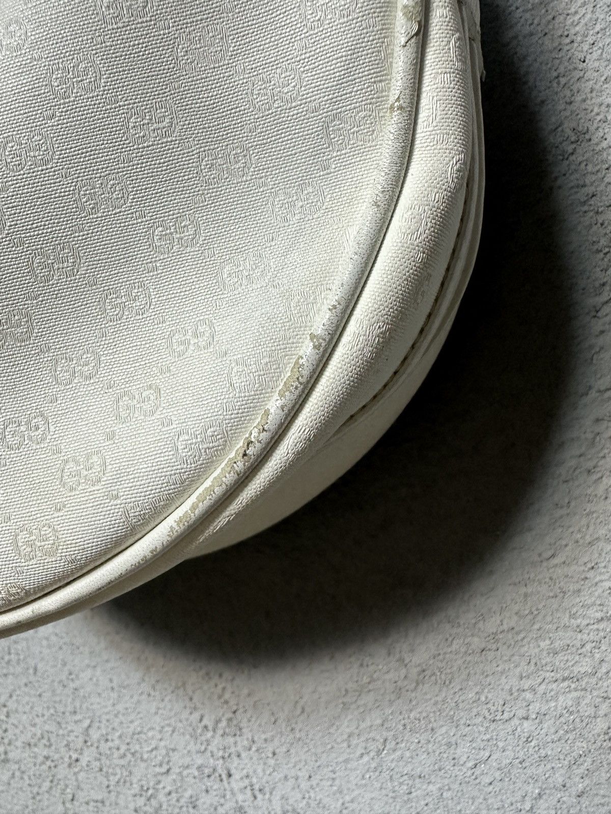 Gucci Vintage Gucci GG Micro Guccissima Canteen Circle Round Bag Size ONE SIZE - 4 Thumbnail