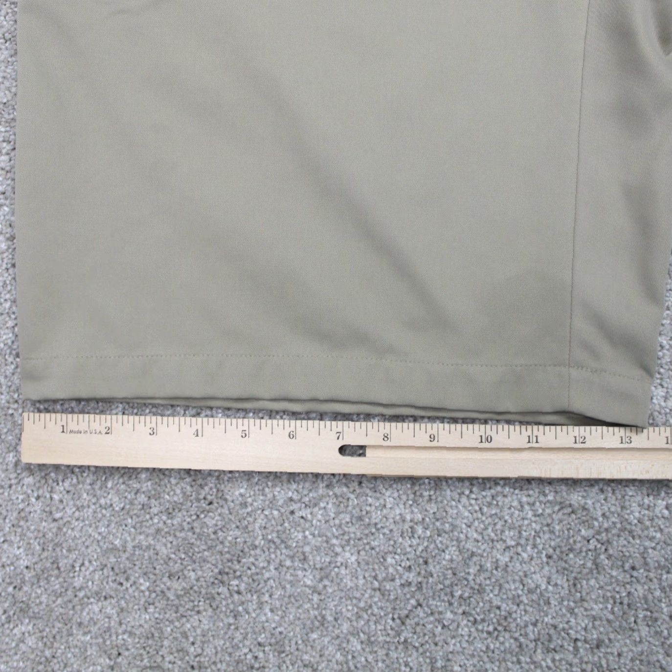 Vintage Greg Norman for Tasso Elba Shorts Mens 38 Beige 100% Polyester Golf w/10" inseam Short Size US 38 / EU 54 - 6 Thumbnail