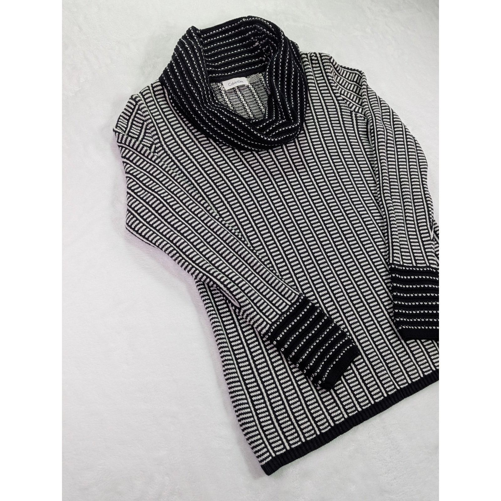 Calvin Klein Large Black & White Pattern Cowl Neck Sweater Size L / US 10 / IT 46 - 3 Thumbnail