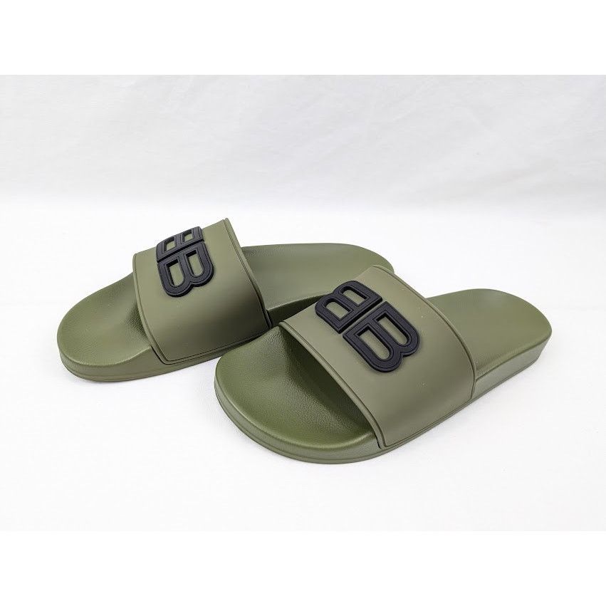 Balenciaga o1rshd1 BB Injecfion Pool Slides in Khaki Size US 9 / EU 42 - 17 Thumbnail