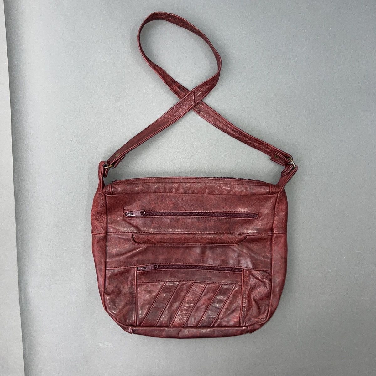 Designer × Japanese Brand × Vintage Vintage 1990s Red Leather Shoulder Crossbody Bag Size ONE SIZE - 1 Thumbnail