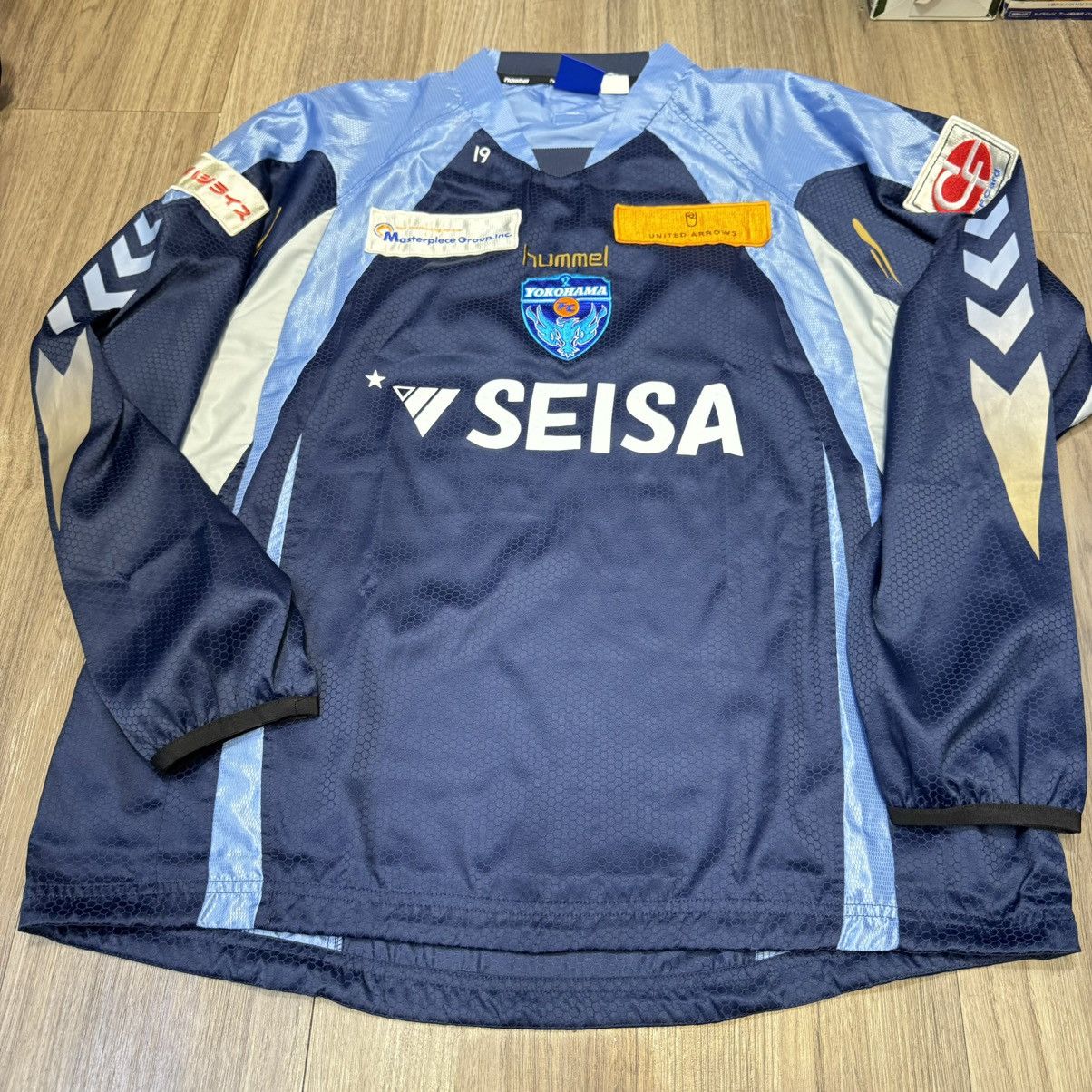 Hummel Yokohama FC player issued/worn training set Size US L / EU 52-54 / 3 - 2 Thumbnail