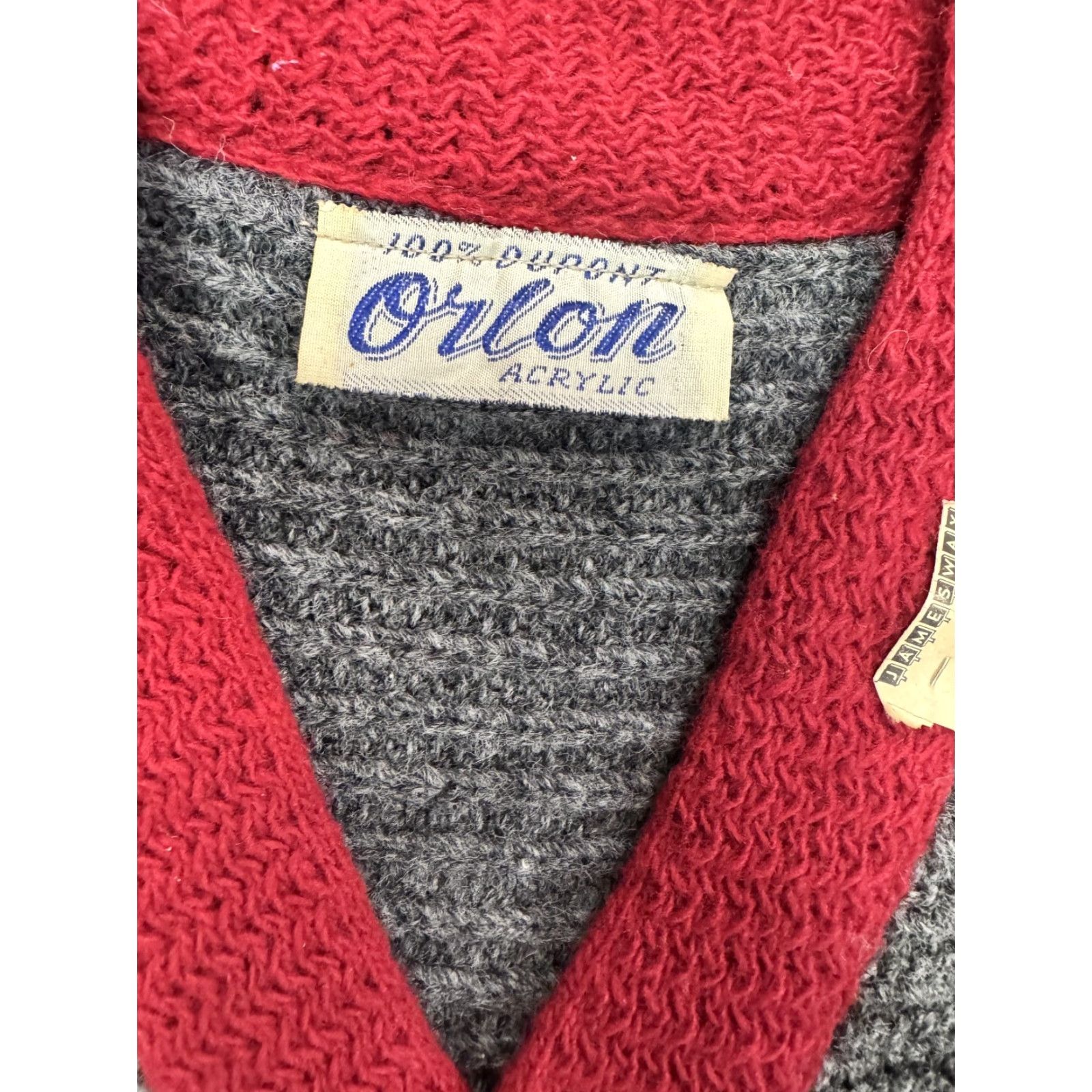 Vintage VINTAGE Orlon Cardigan Shirt Women's S Gray Red White Striped 1960s 1950s Vintage Casual Everyday Party/Cocktail 100 Orlon Acrylic Size S / US 4 / IT 40 - 2 Thumbnail
