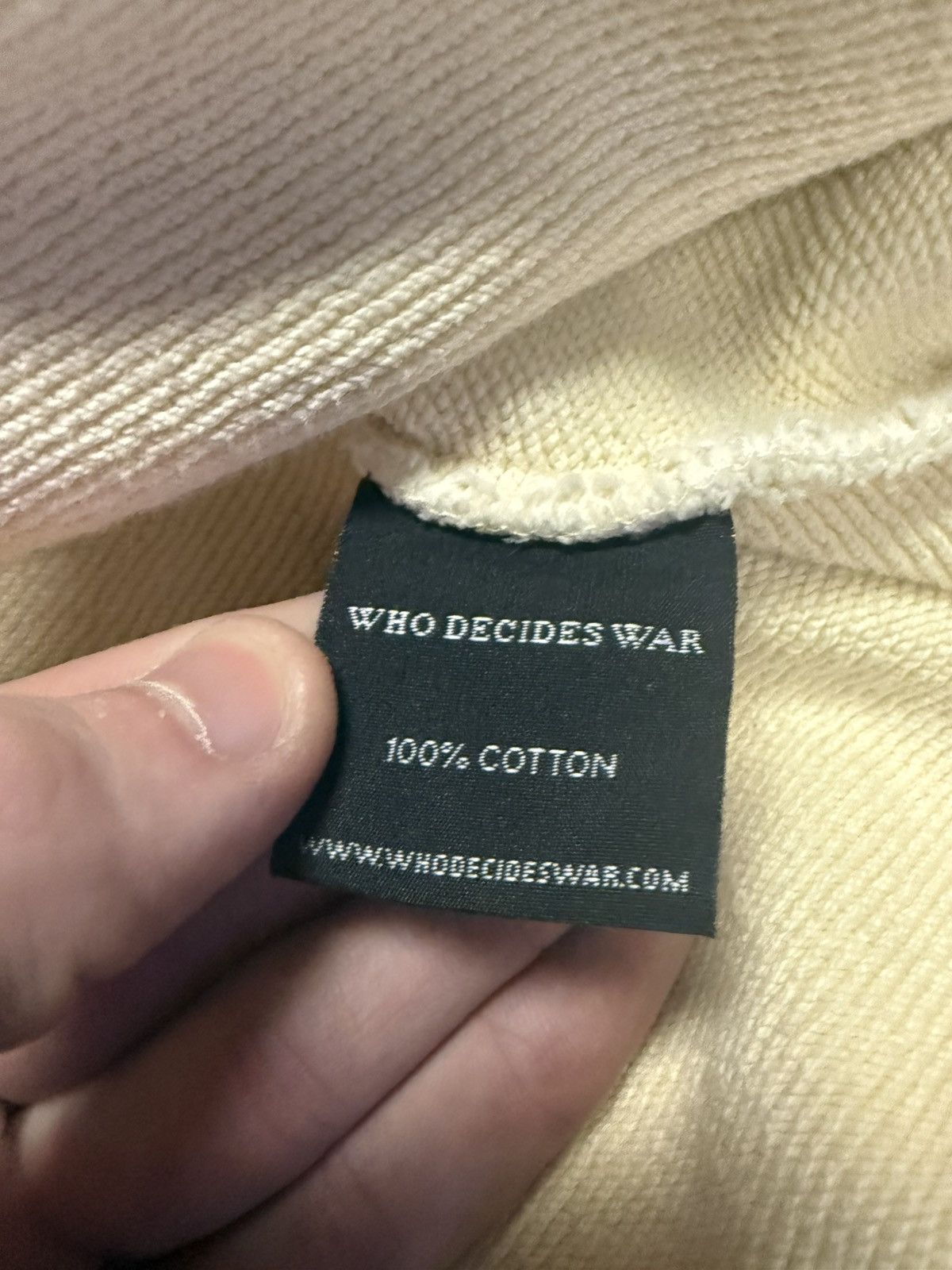 Who Decides War Who decides war graphic zip up hoodie Size US S / EU 44-46 / 1 - 5 Thumbnail