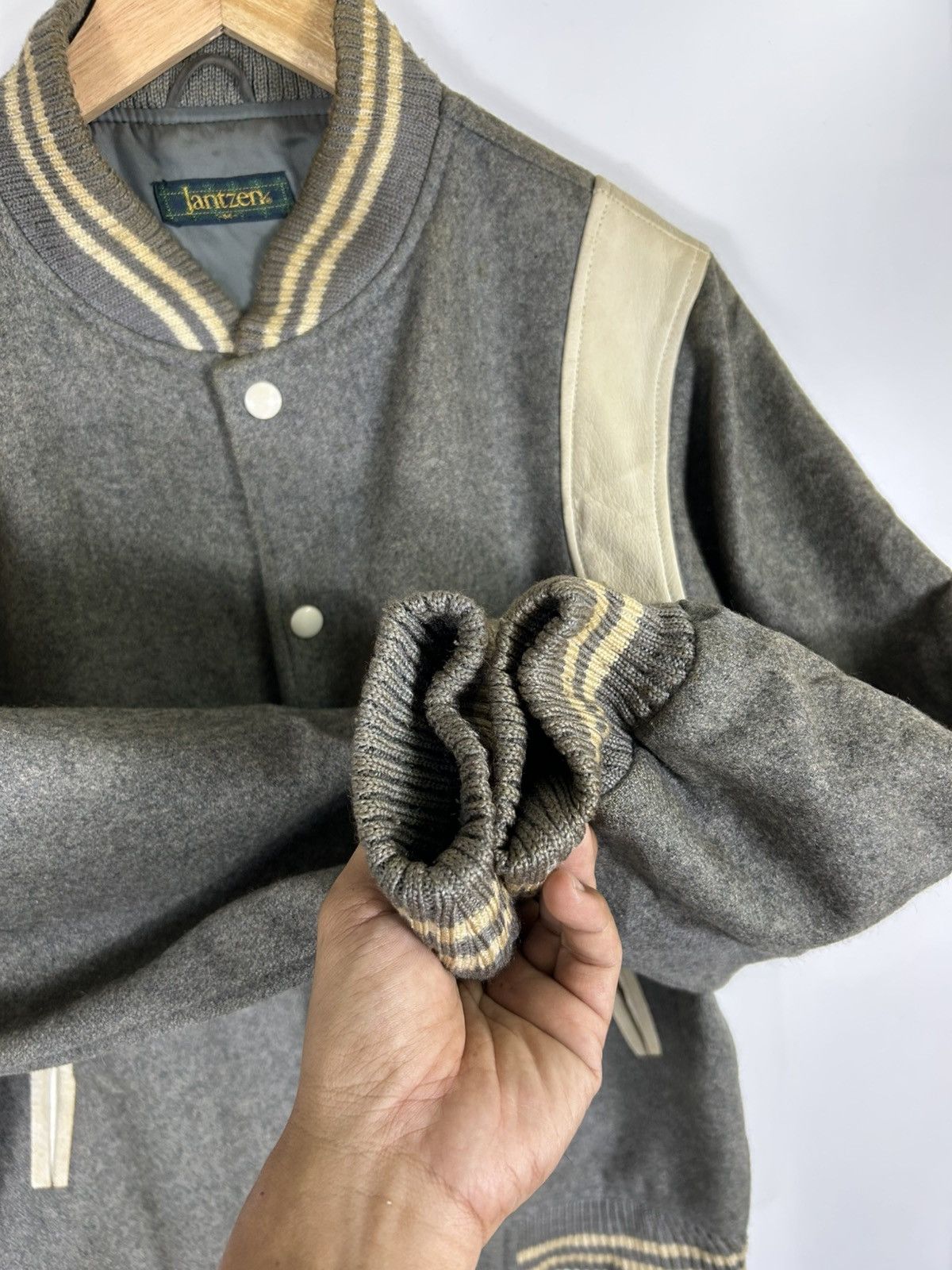 Leather × Vintage ⚡️Vintage Jantzen Leather Varsity Jacket Size US M / EU 48-50 / 2 - 6 Thumbnail