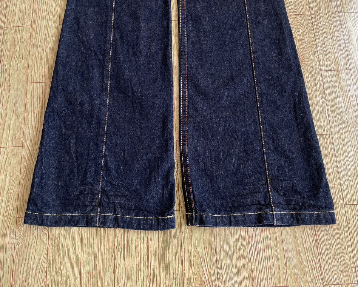 Le Grande Bleu (L.G.B.) Rare Vintage Japanese Brand Chelsea Gard Flared Jeans 1990s Size US 27 - 7 Thumbnail