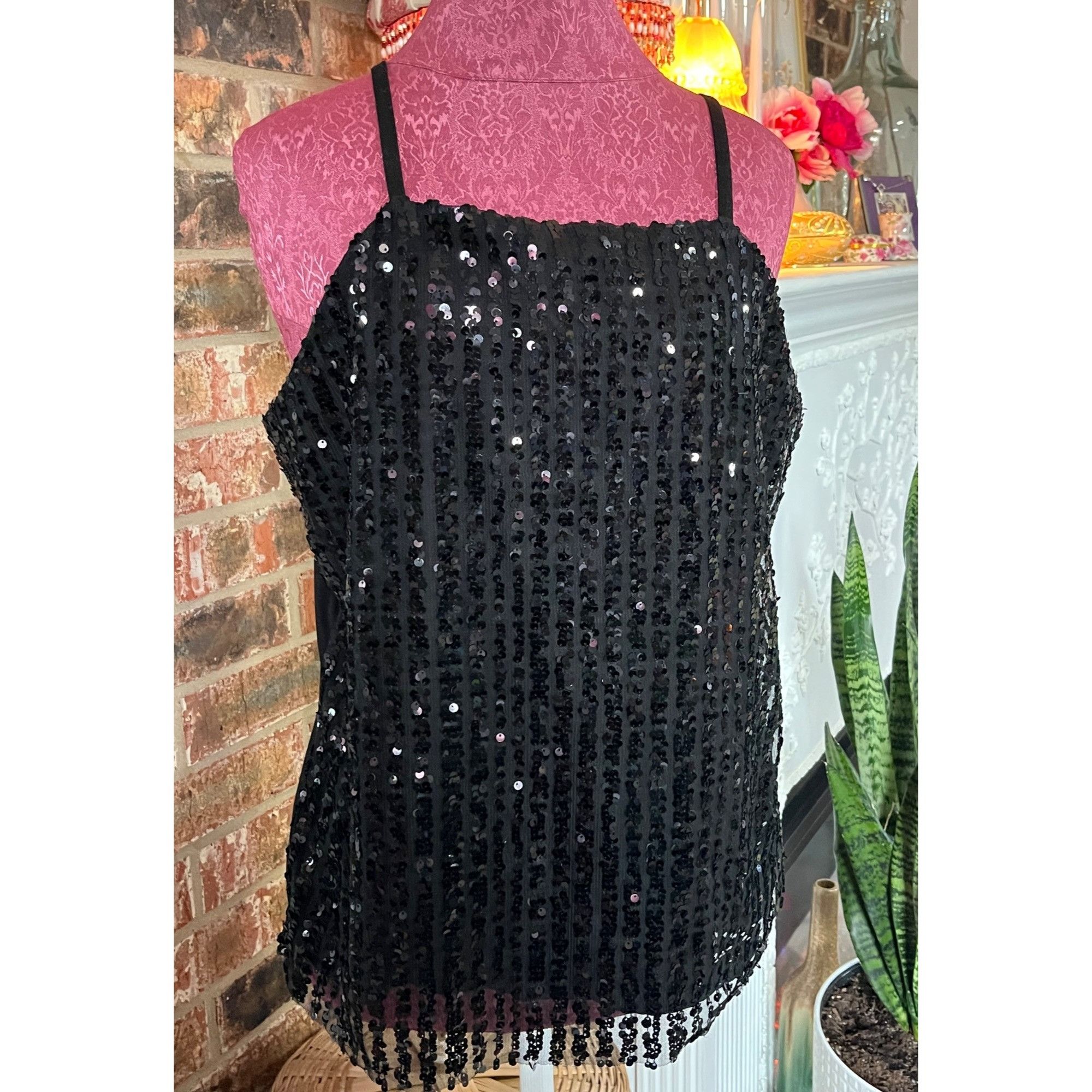 Other Black Sequin Tank Top With Keyhole Back - No Boundaries XL Size XL / US 12-14 / IT 48-50 - 1 Thumbnail