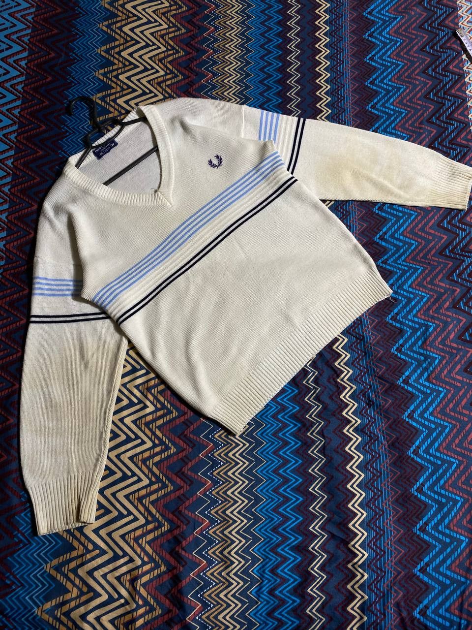 Fred Perry 80s 90s Vintage Fred Perry V Neck Knit Sweater Size US L / EU 52-54 / 3 - 9 Thumbnail