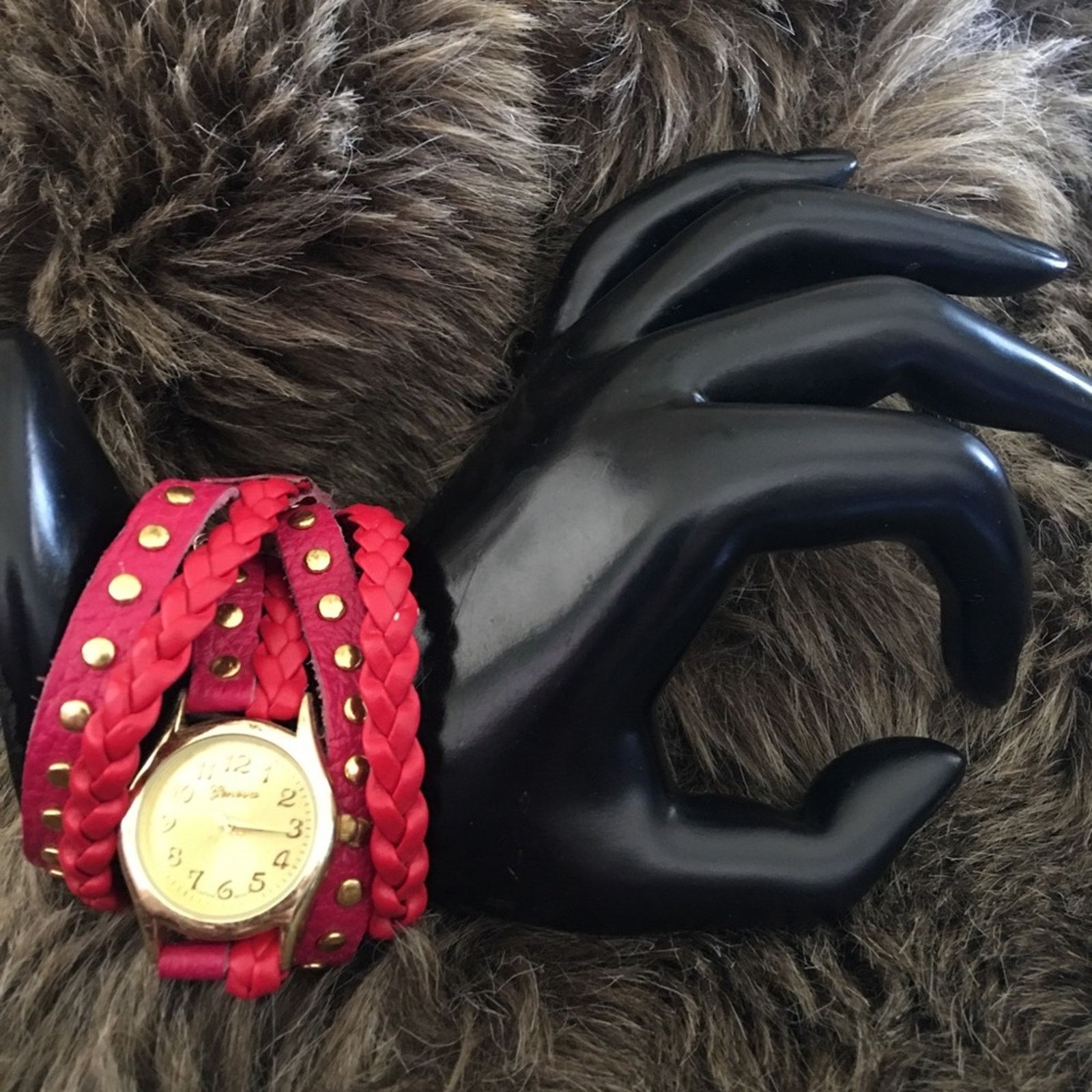 Geneva Geneva red braided leather wrap bracelet watch Size ONE SIZE - 2 Thumbnail