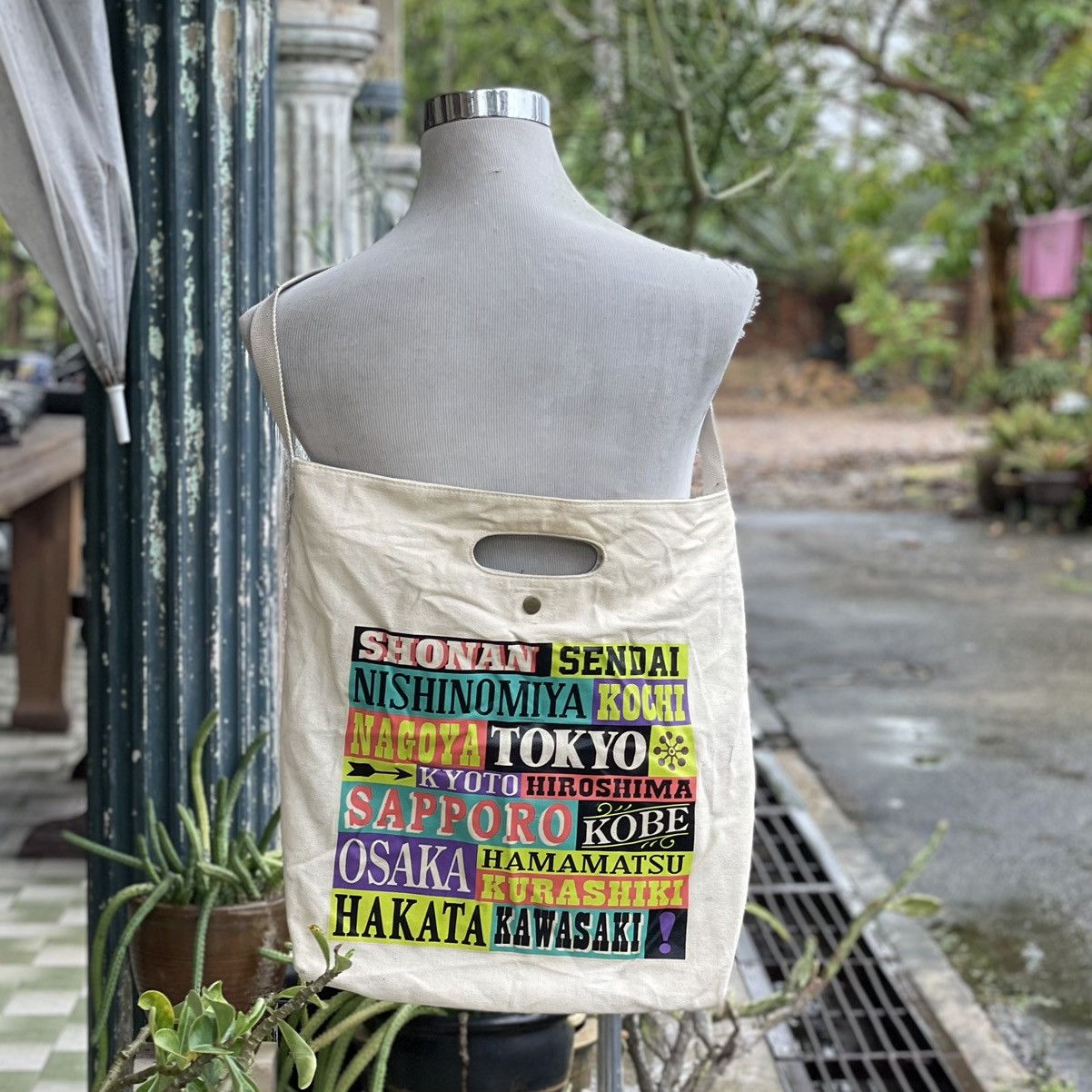 Japanese Brand Junk Store City of Japan Print Tote Bag Size ONE SIZE - 1 Thumbnail