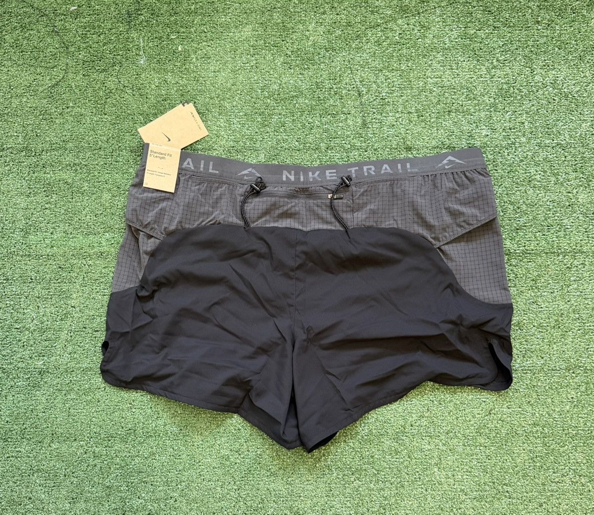 Nike Nike Trail Second Sunrise 5'' Dri-FIT ADV Running Shorts Size US 35 - 4 Thumbnail