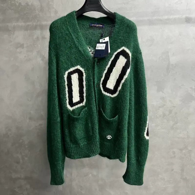 Louis Vuitton Louis Vuitton Green Knit Sweater for Men 0089 Size US L / EU 52-54 / 3 - 1 Thumbnail