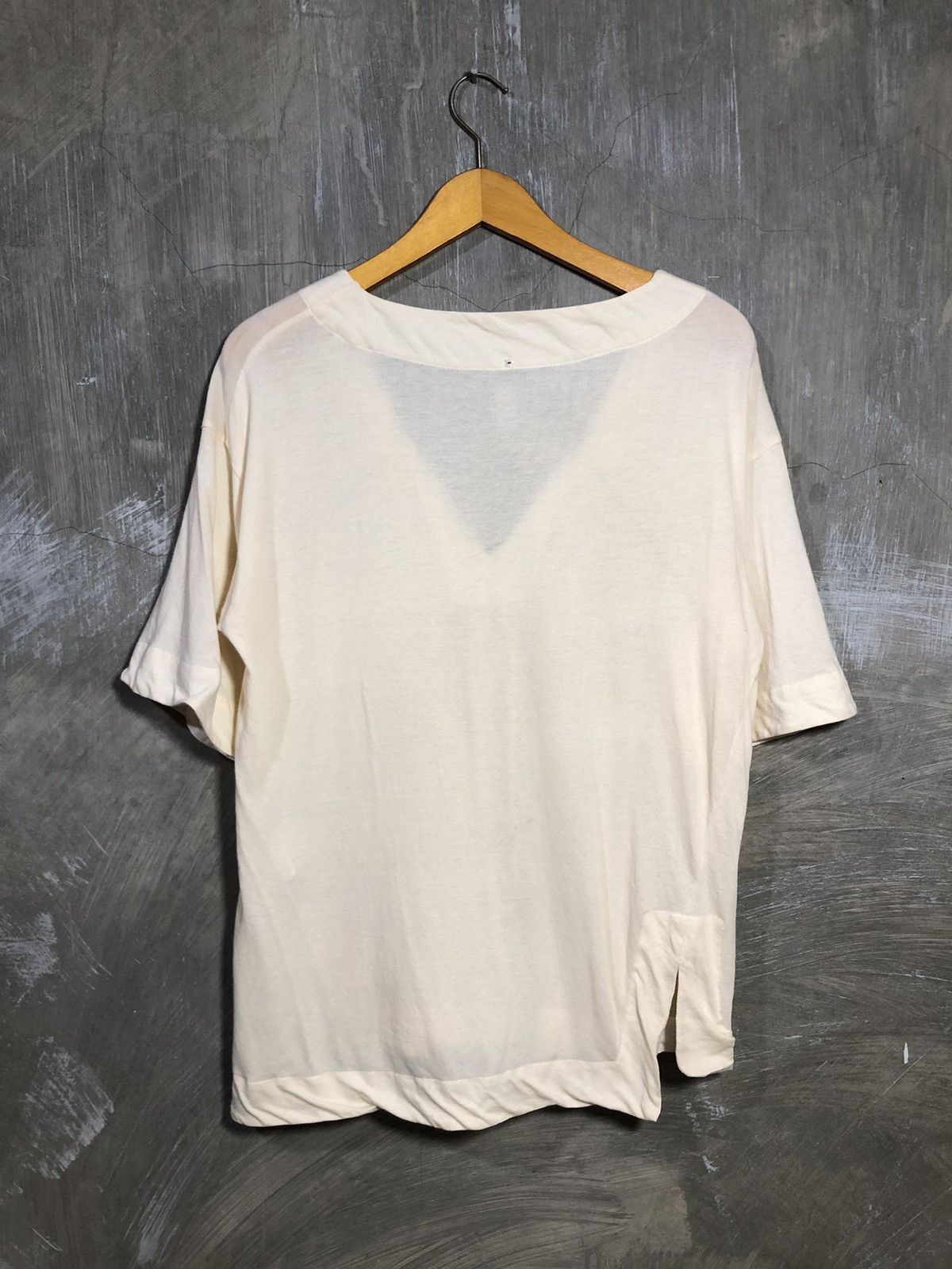 Designer × Vintage Lorena Antoniazzi Asymmetrically Tshirt Size M / US 6-8 / IT 42-44 - 8 Thumbnail