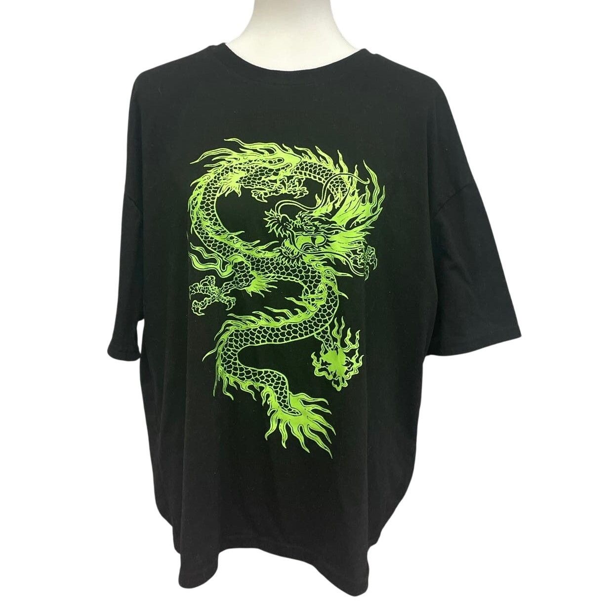Shein SHEIN Mens Small Medieval Dragon Short Sleeve PolyCotton Tee Size US S / EU 44-46 / 1 - 1 Thumbnail