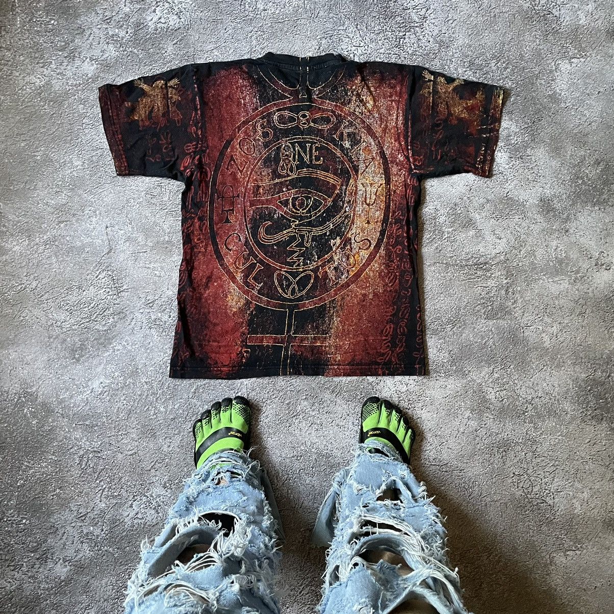 Vintage Vintage 90s Behemoth Graphic Tee Thrashed Horror Grunge M Size US M / EU 48-50 / 2 - 7 Thumbnail