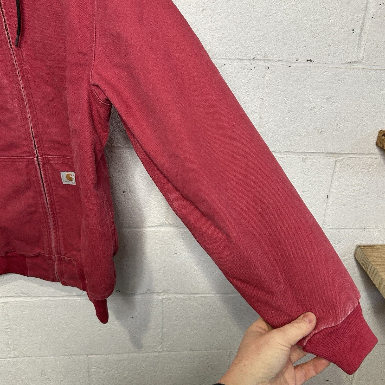 Carhartt Y2K Carhartt Quilted Hooded Jacket “Crabapple Pink” WJ130 Size M / US 6-8 / IT 42-44 - 8 Thumbnail