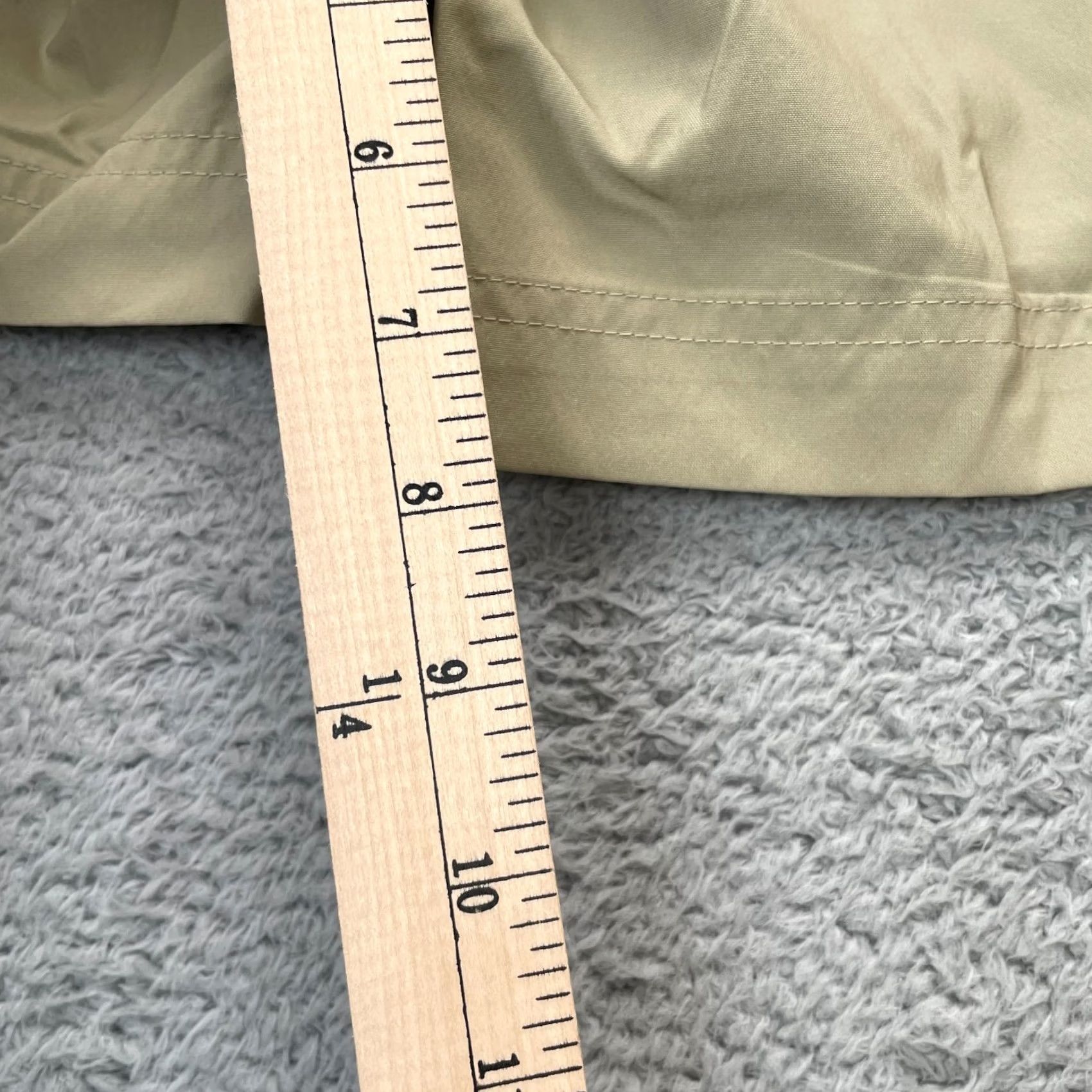 Royal Robbins VINTAGE Royal Robbins Shorts Womens 14 Beige Nylon Stretch Logo Fishing Hiking Walking Size 24" / US 00 / IT 34 - 7 Thumbnail