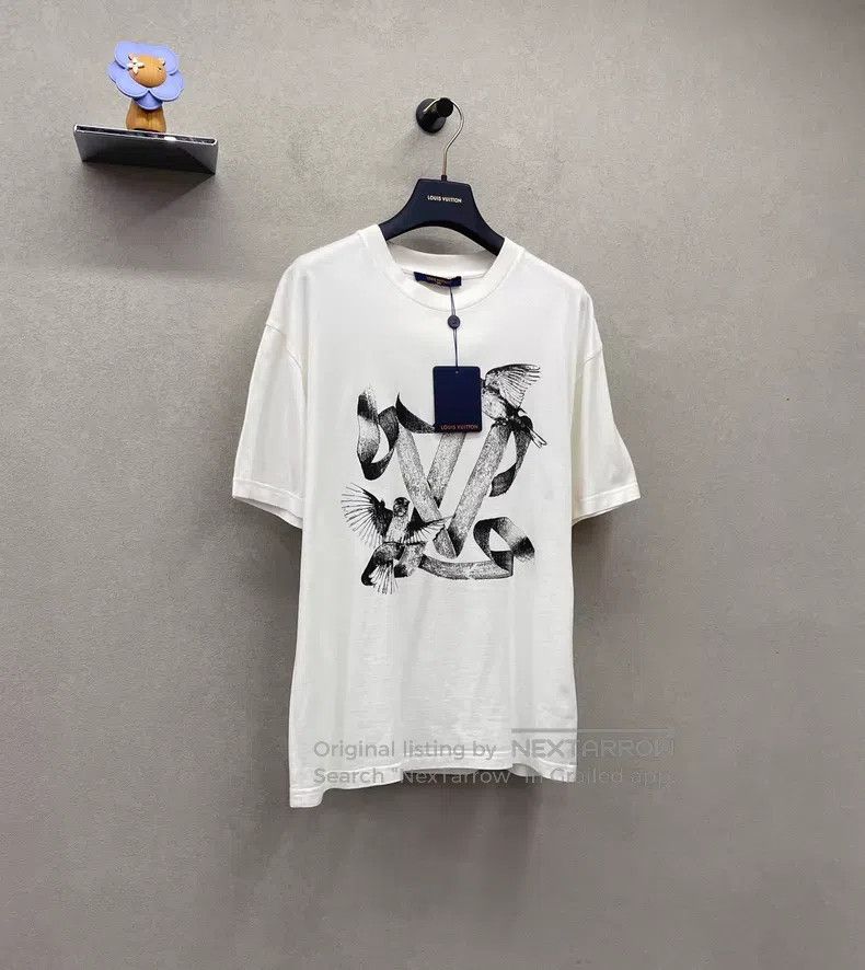 Louis Vuitton Louis Vuitton White Flying Pigeon Short Sleeve Size US M / EU 48-50 / 2 - 3 Thumbnail