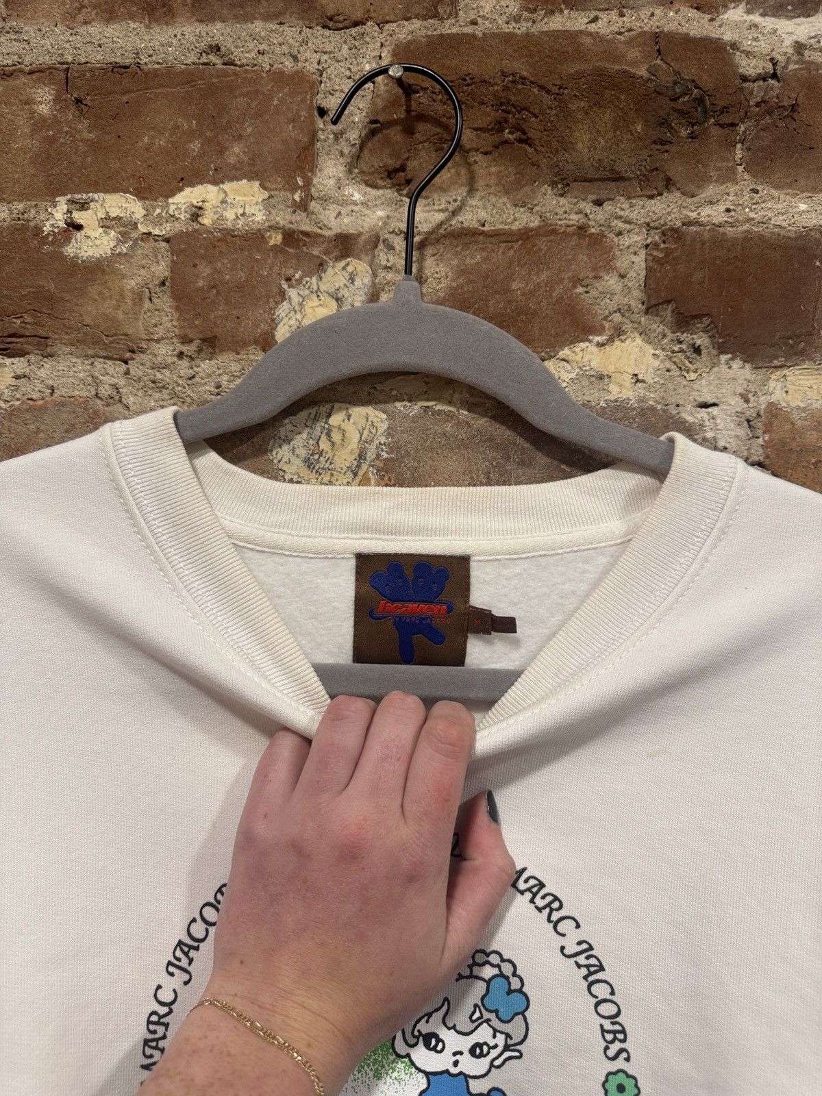 Heaven by Marc Jacobs HEAVEN BY MARC JACOBS WHITE DYSTOPIA ANGEL PULLOVER Size US M / EU 48-50 / 2 - 5 Thumbnail