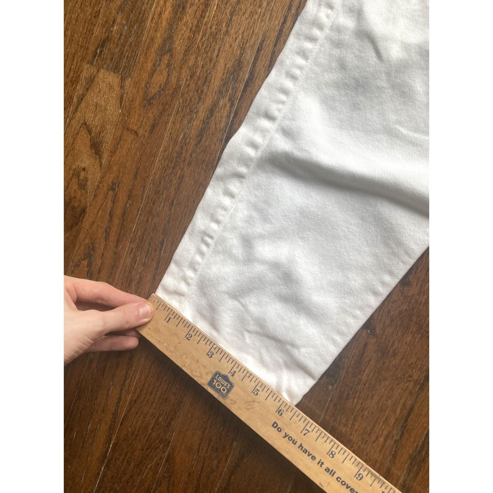 Guess VINTAGE Guess Jeans Womens 30 (fits 26x28) White Taper Triangle Patch USA 43050A Size 30" / US 8 / IT 44 - 3 Thumbnail