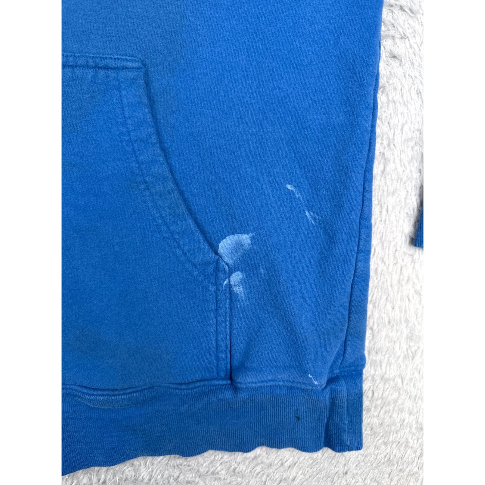 The North Face VINTAGE The North Face Hoodie Shirt Men Large Blue Pullover Jersey Fabric PAINT SPOTS Size US L / EU 52-54 / 3 - 7 Thumbnail