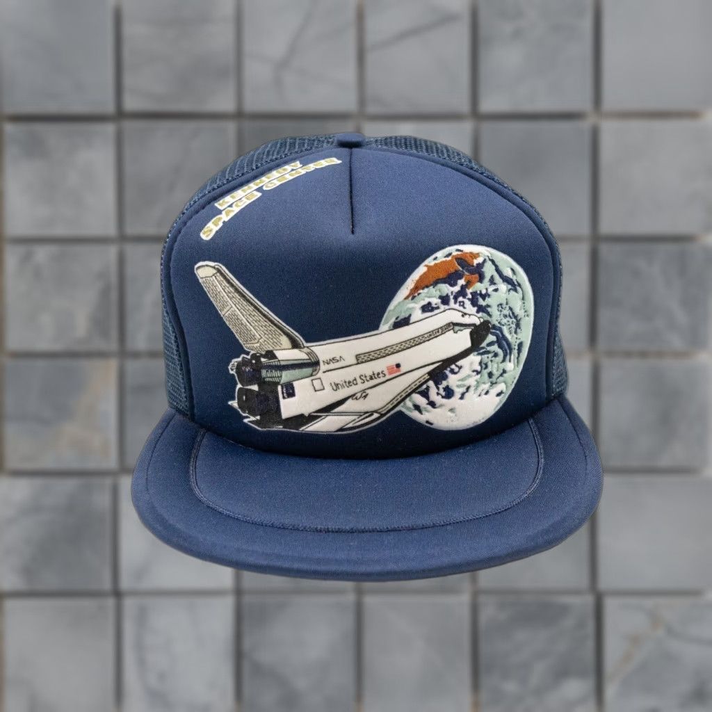 NASA VINTAGE NASA Hat Trucker Men Blue One Size Adjustable USA 90s Space Center Cap Outdoors Size ONE SIZE - 1 Thumbnail