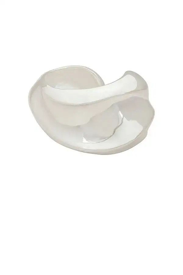 Saint Laurent Paris o1bcso1str0226 Size: M/Twist Cuff in Silver Size ONE SIZE - 1 Thumbnail