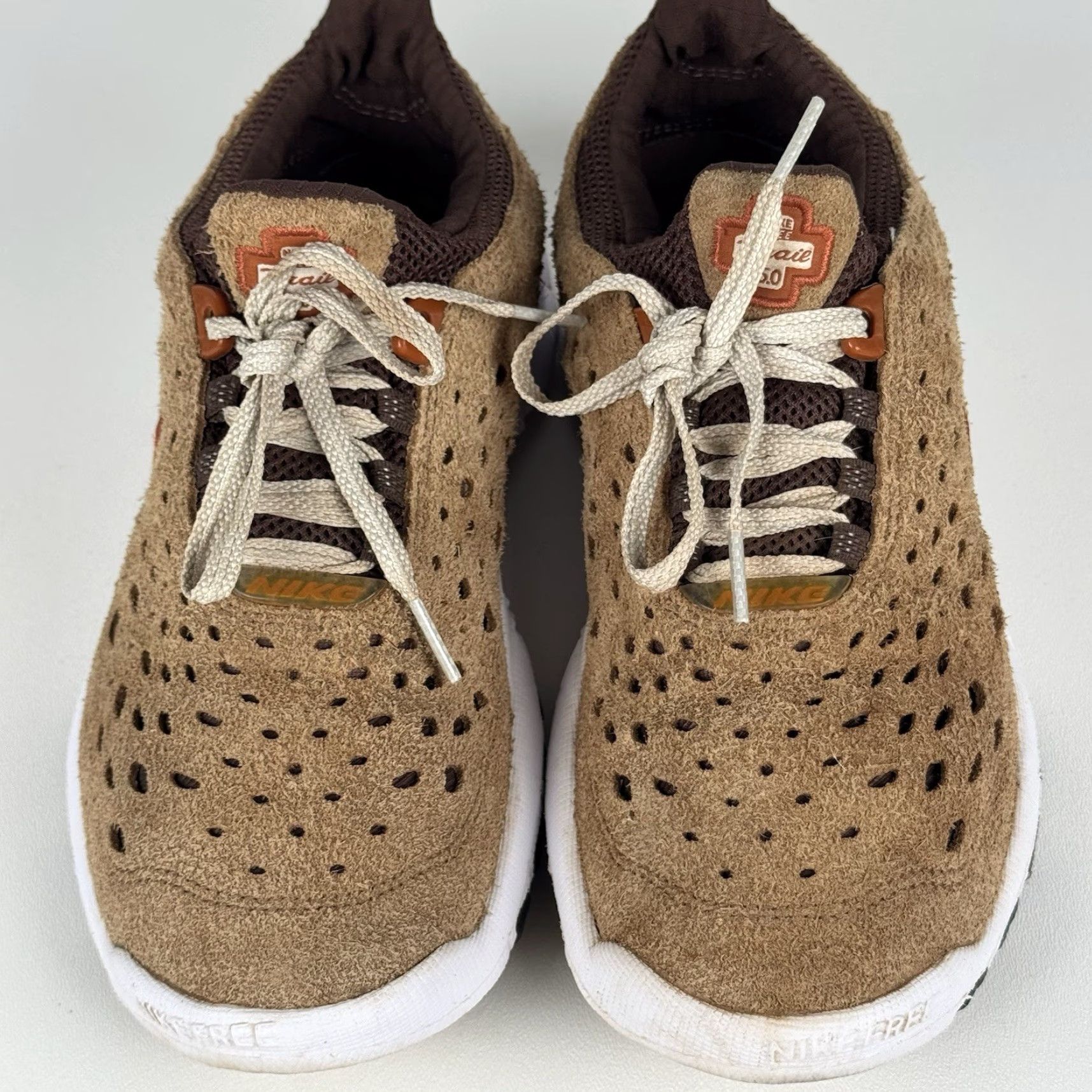 Nike Nike Free Run Trail Mens 8 Dark Driftwood Russet CW5814-200 Brown Sneaker Shoes Mens Medium Brown 2021 Nike Free Nike Free Run Trail Size US 7 / EU 40 - 2 Thumbnail