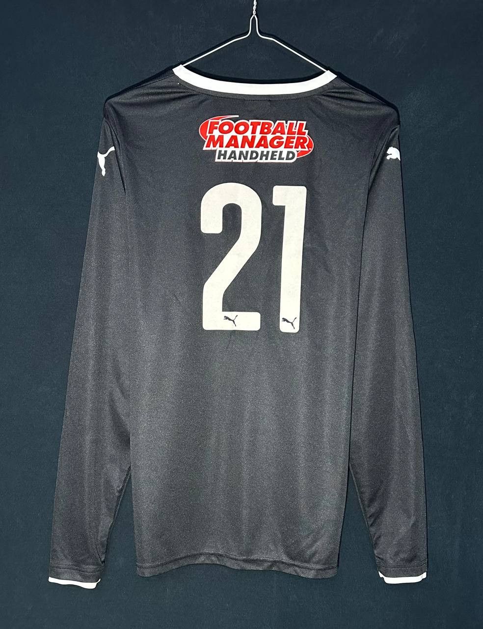 Puma Watford fc 2014 2015 Puma long sleeve jersey football soccer Size US M / EU 48-50 / 2 - 2 Thumbnail