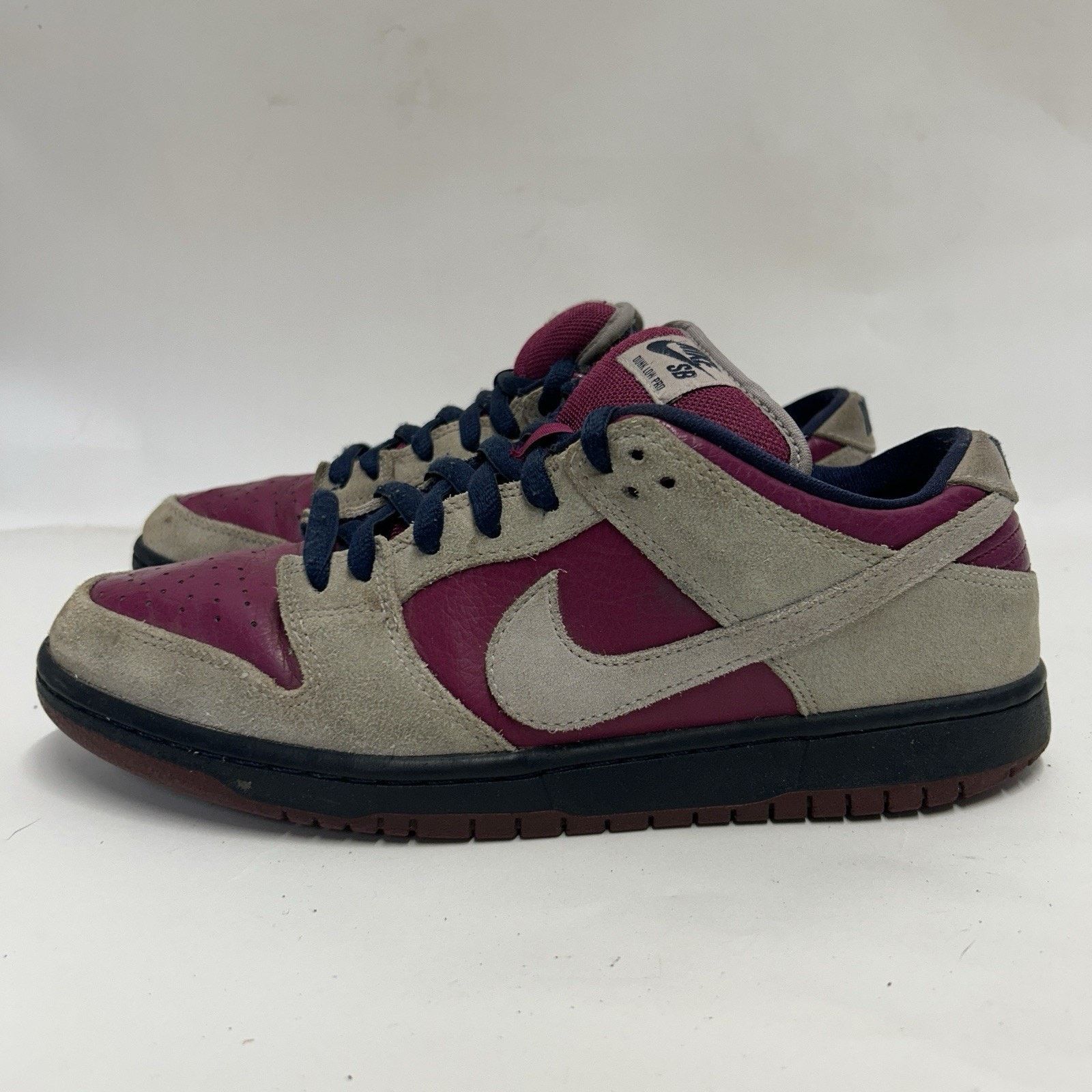 Nike Nike SB Dunk Low “True Berry Atmosphere Grey” BQ6817-001 Size US 10 / EU 43 - 6 Thumbnail