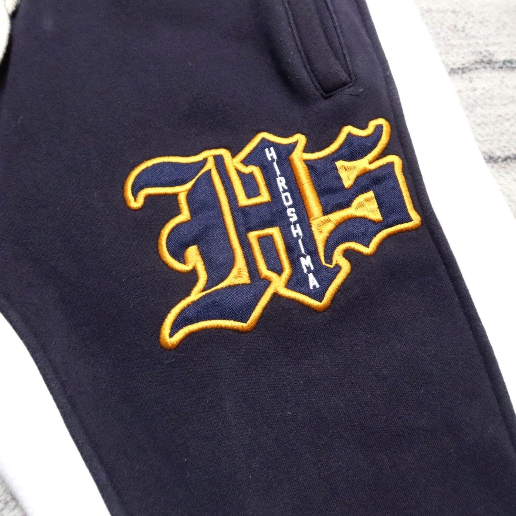 Vintage Iro-Ochi Hiroshima Baseball Sweatpants M Navy Mens Sizes M Sweatpants Baseball Shooting? Size US 31 - 2 Thumbnail