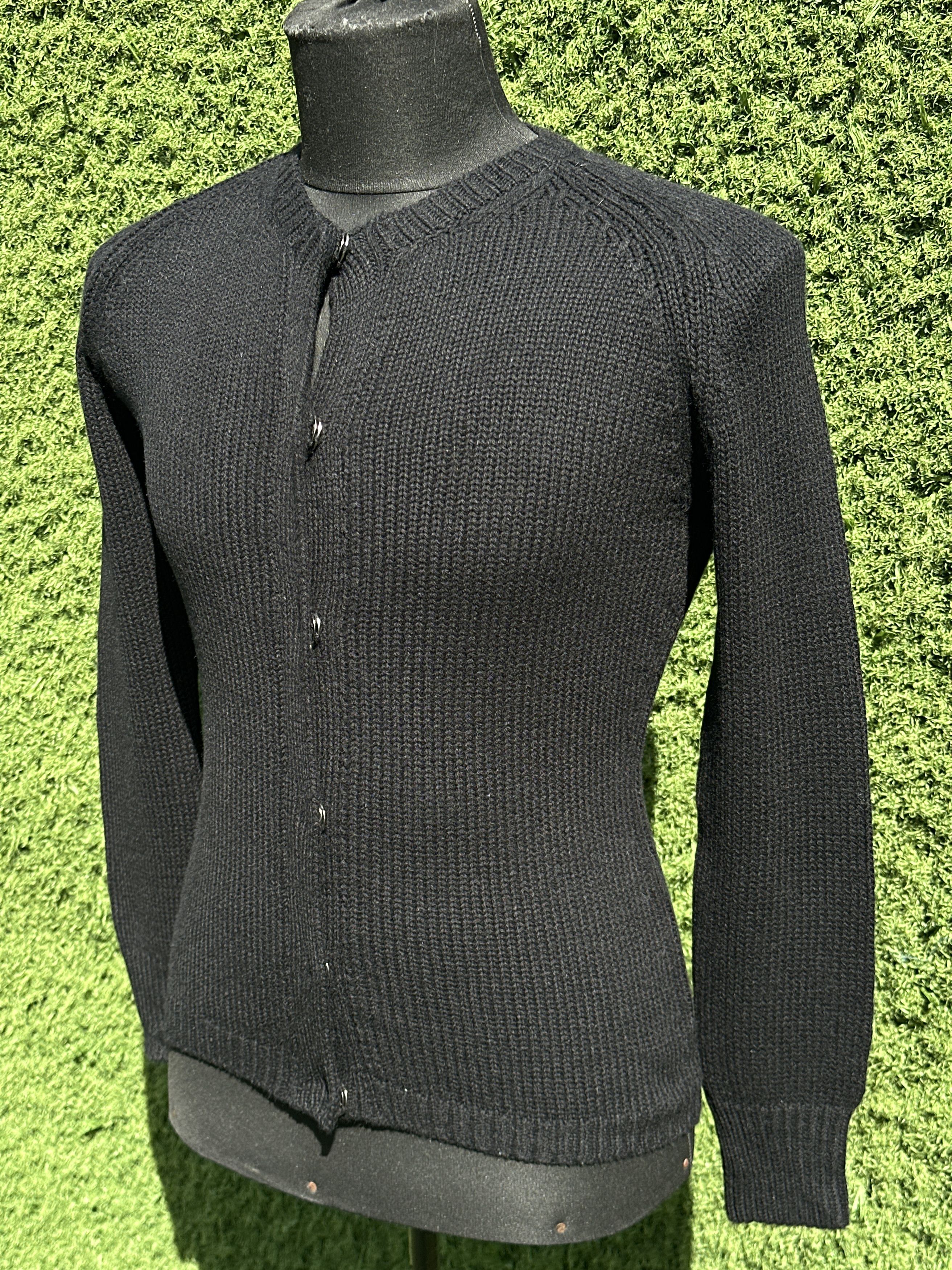Prada Prada 100% Cashmere Full Knit Cardigan Snap Closure IT42 Size M / US 6-8 / IT 42-44 - 7 Thumbnail