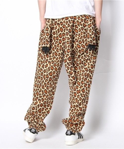 Adidas × Jeremy Scott Adidas x Jeremy Scott - Leopard Print Sweat Jogger Pants Size US 28 / EU 44 - 9 Thumbnail