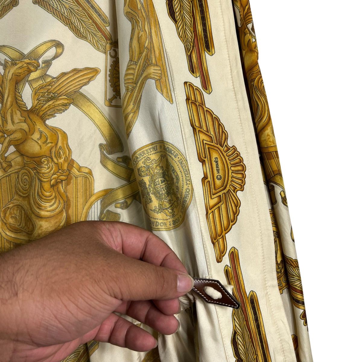 Hermes 🔥ACCEPT BINDING🔥 HERMES PARIS SILK JACKETS SIZE 40 Size US M / EU 48-50 / 2 - 19 Thumbnail