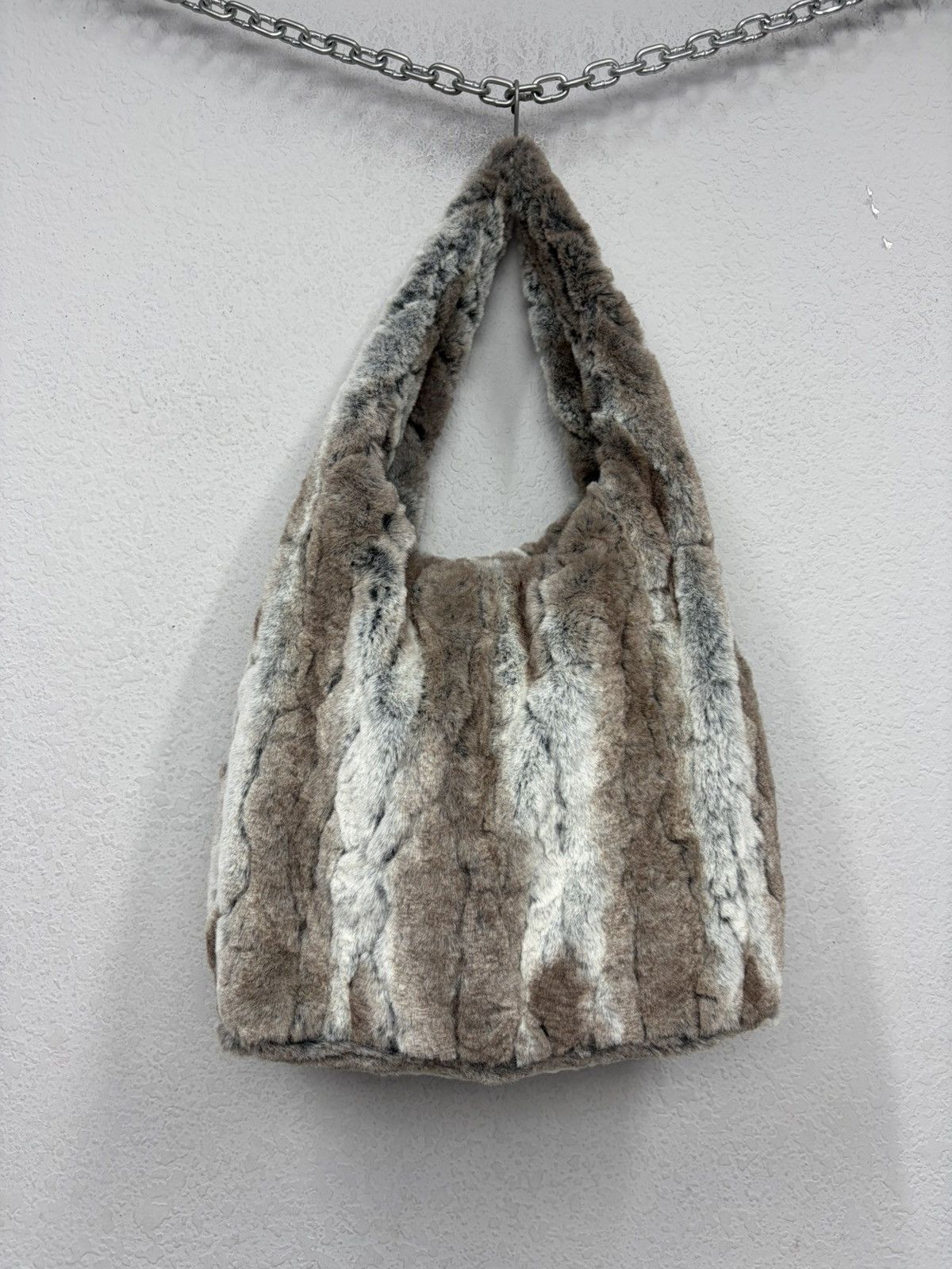 KMRii Vintage Fur Hobo Shoulder Bag Y2K Rabbit Archive KMRii Style Size ONE SIZE - 1 Thumbnail