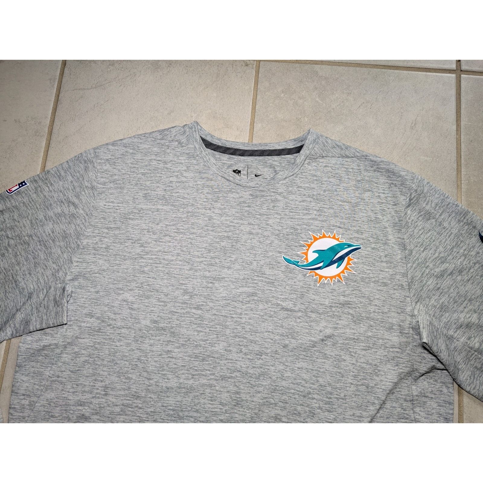 Nike Nike Men's XL Miami Dolphins NFL On-Field Player Issue Shirt Size US XL / EU 56 / 4 - 3 Thumbnail
