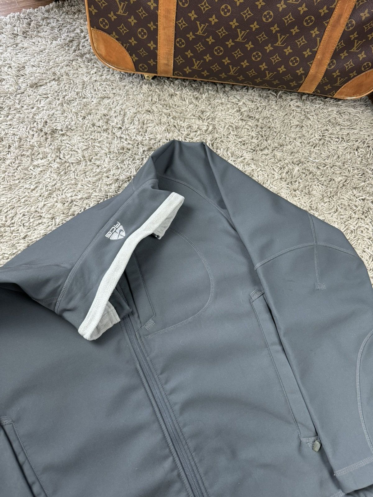 Nike ACG Zip fleece Nike ACG original sportswear casual skate item Size US XL / EU 56 / 4 - 4 Thumbnail
