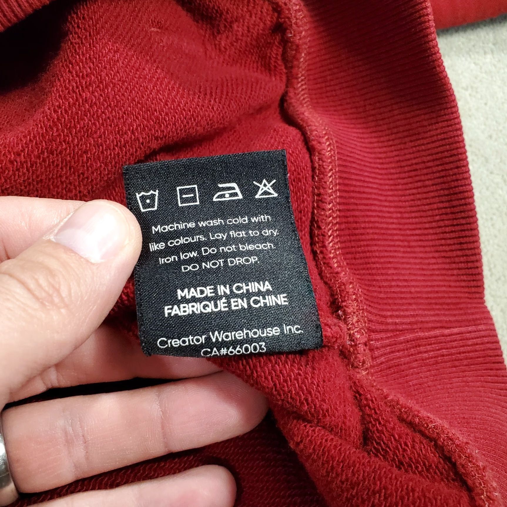 Logo 7 LTT Hoodie Mens 2XL Red Pullover Sweatshirt Logo Linus Tech Tips Size US XXL / EU 58 / 5 - 7 Thumbnail
