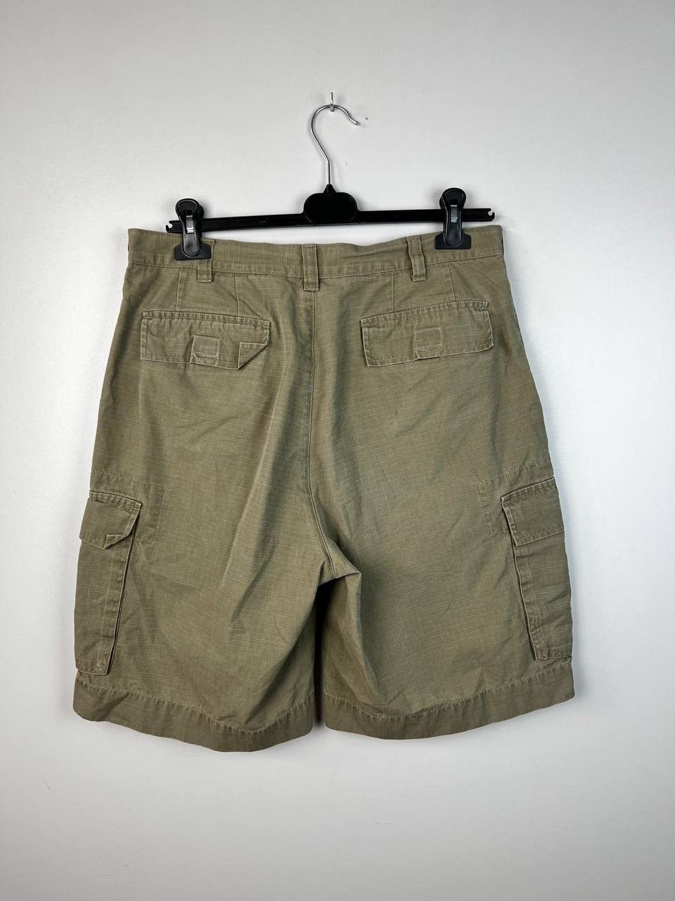 Timberland Timberland vintage cargo shorts size 34 Size US 34 / EU 50 - 2 Thumbnail
