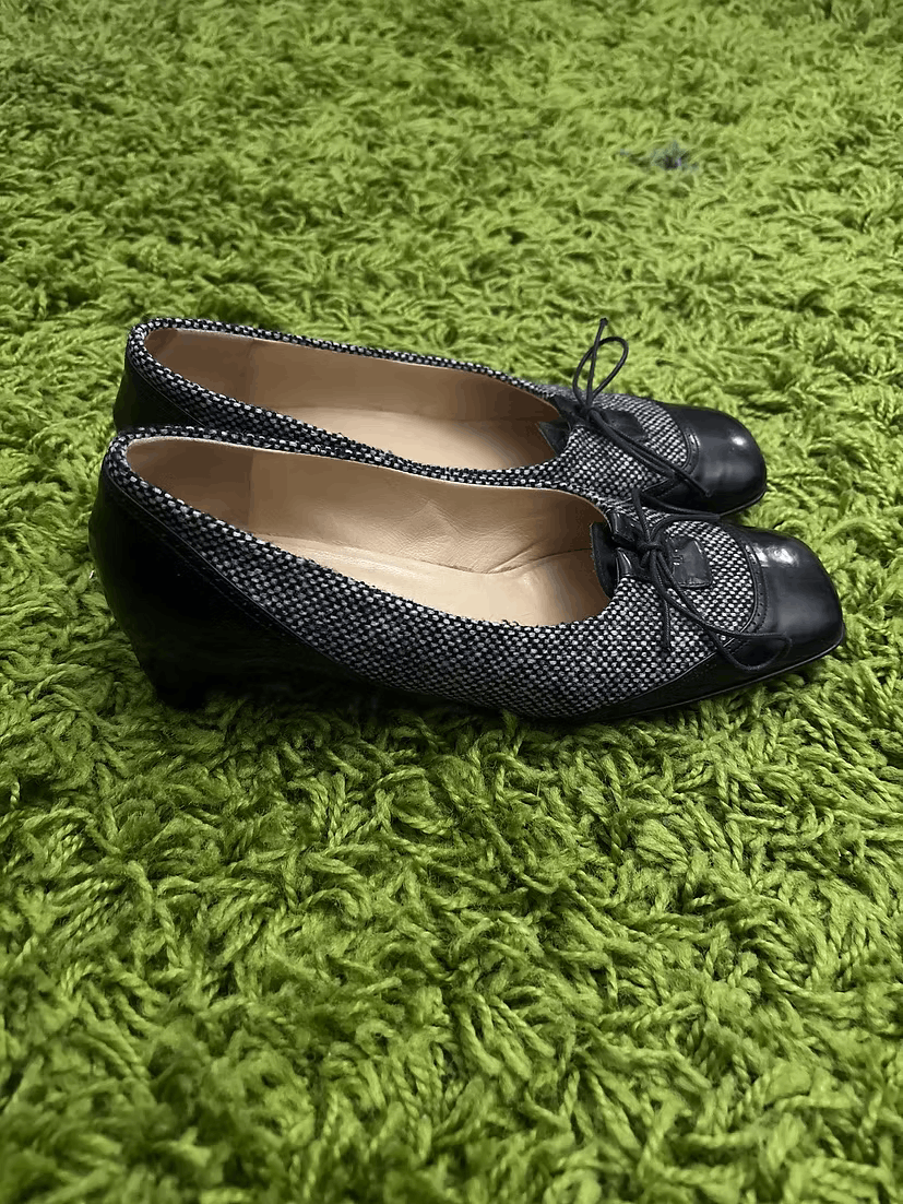 Bottega Veneta Early 2000s Kitten Heel Shoes Size US 7 / IT 37 - 3 Thumbnail