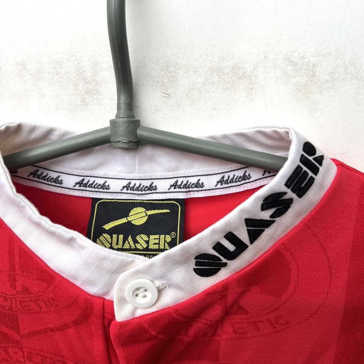 Vintage 1996 1998 Charlton Quaser Football Shirt soccer jersey Size US S / EU 44-46 / 1 - 4 Thumbnail