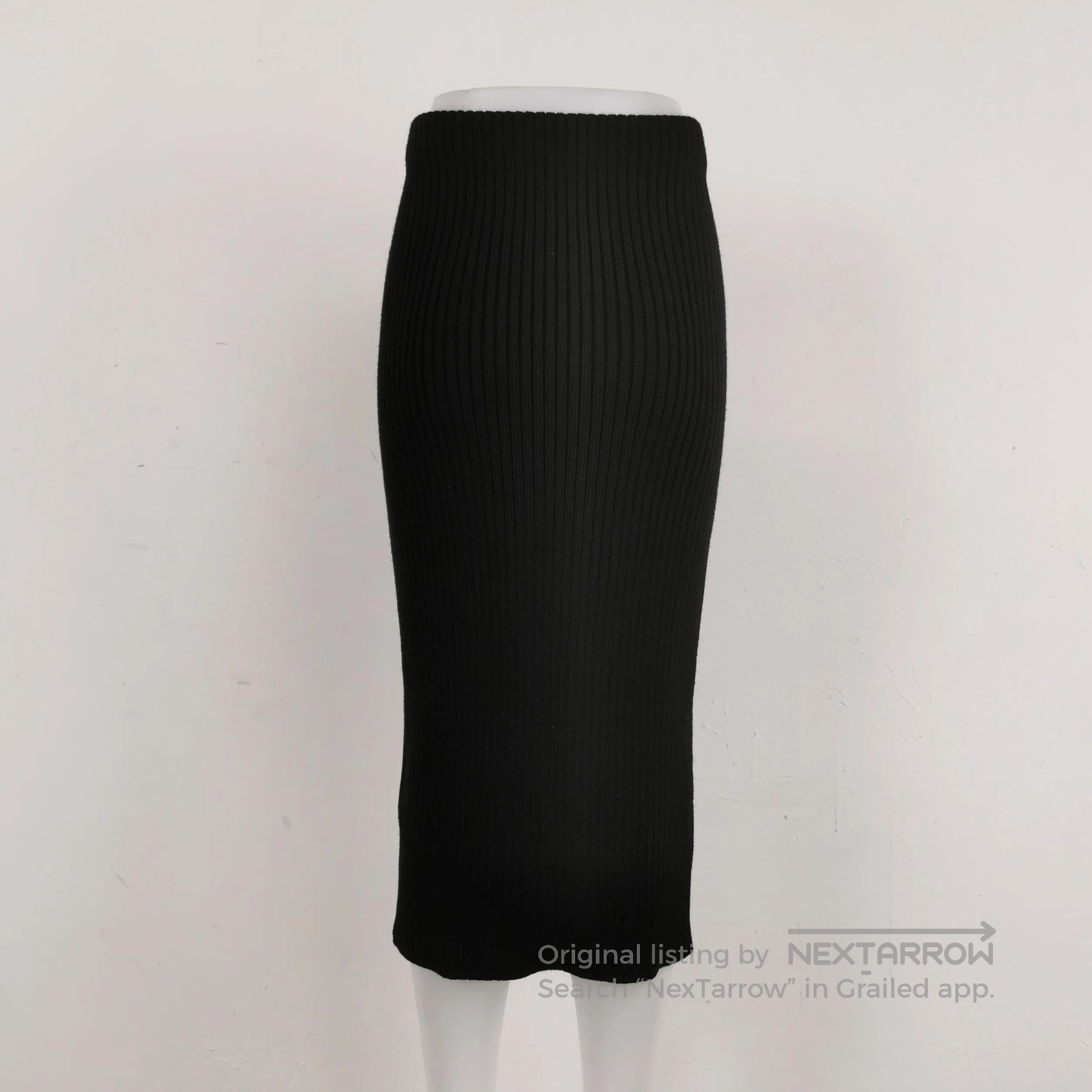 Prada Prada Black Wool Blend Ribbed Midi Skirt . Size 41" - 1 Thumbnail
