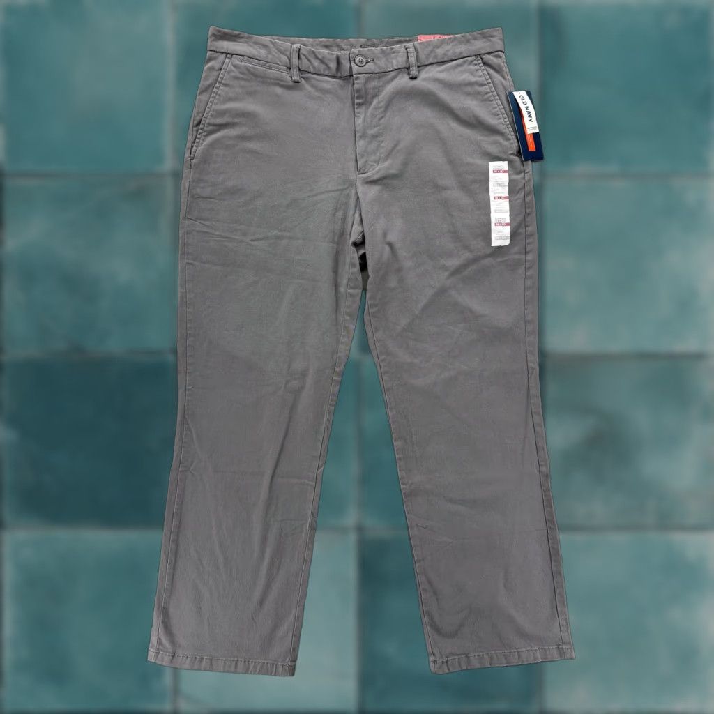 Old Navy **Mens Old Navy Ultimate Straight Chino Pants 36x30 Gray Casual** User: Mens Old Navy Ultimate Straight Chino Pants 36x30 Gray Casual Size US 36 / EU 52 - 1 Thumbnail