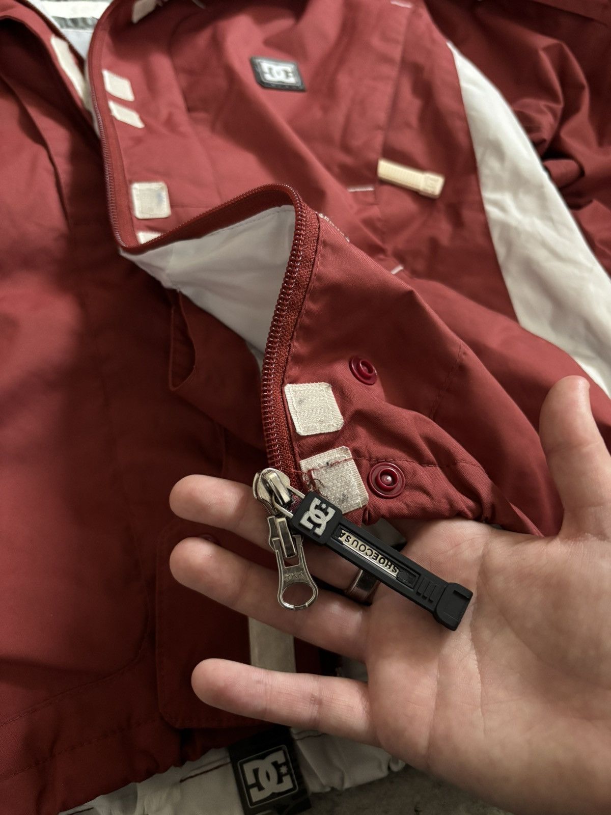 DC DC Shoes Snowboard Jacket S Streetwear Winter Sports burgund Size US S / EU 44-46 / 1 - 19 Thumbnail