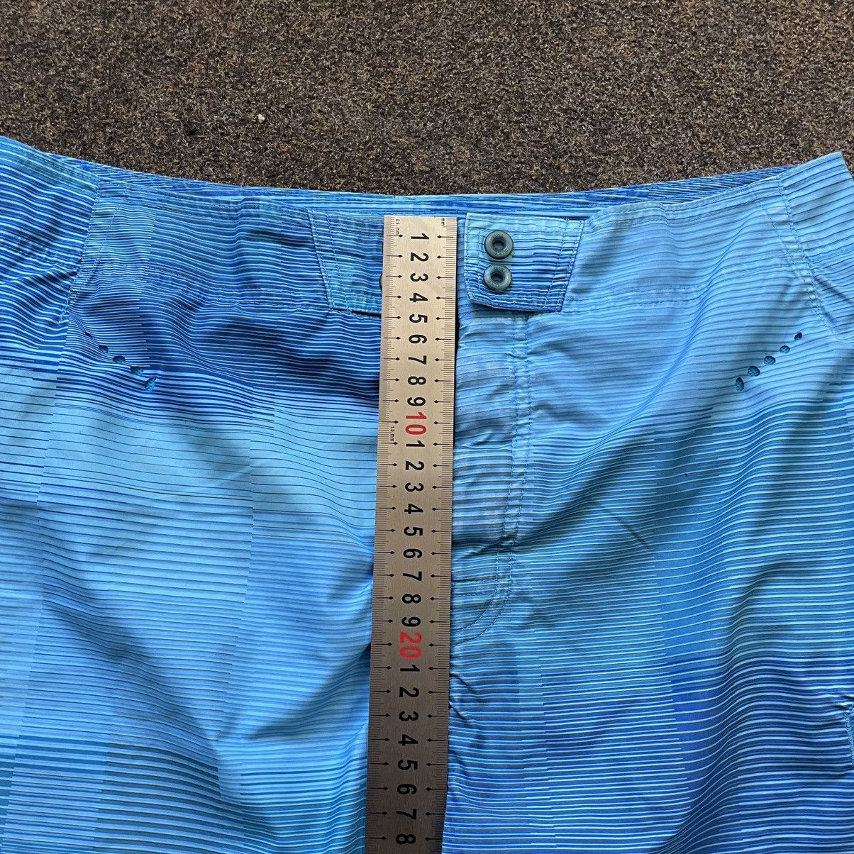 Vintage Y2K Nike Nylon Shorts Swoosh Logo Faded Blue Grail Rave 32 Size US 32 / EU 48 - 7 Thumbnail