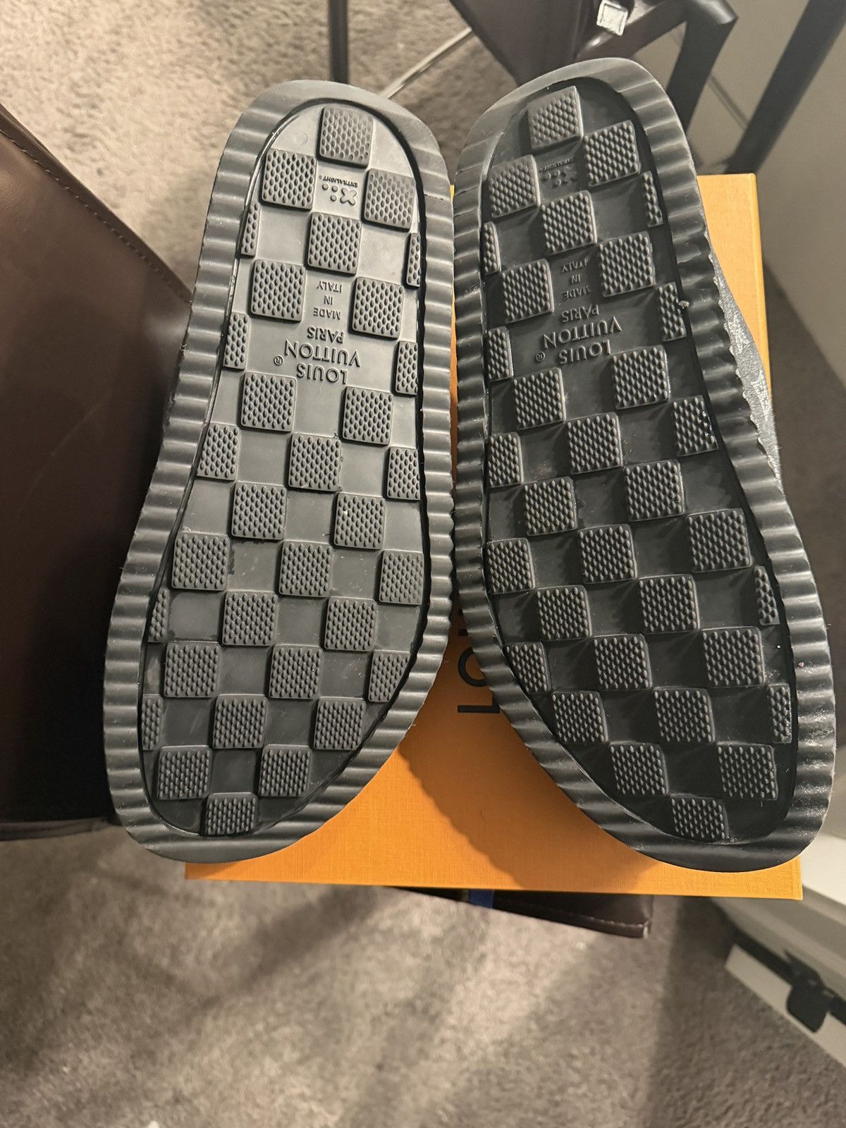 Louis Vuitton LV easy mule Size US 11 / EU 44 - 4 Thumbnail
