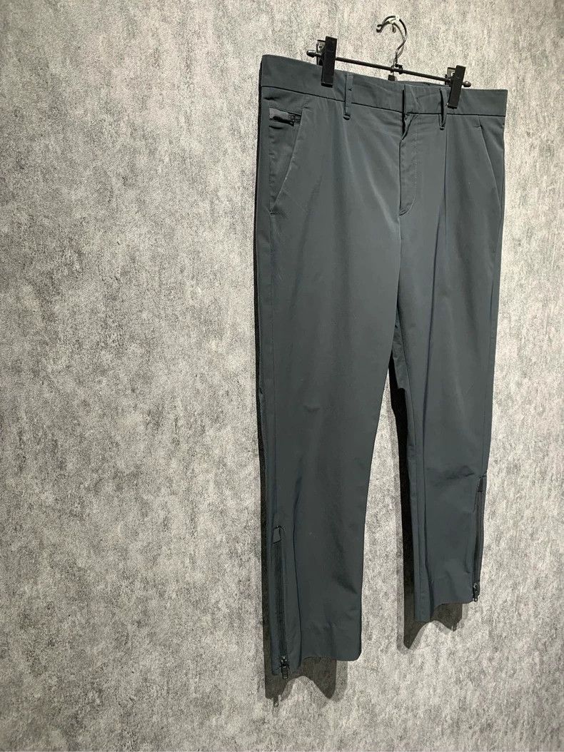 Prada Prada Dark zipper casual trousers 2501-Nextarrow Size US 34 / EU 50 - 3 Thumbnail