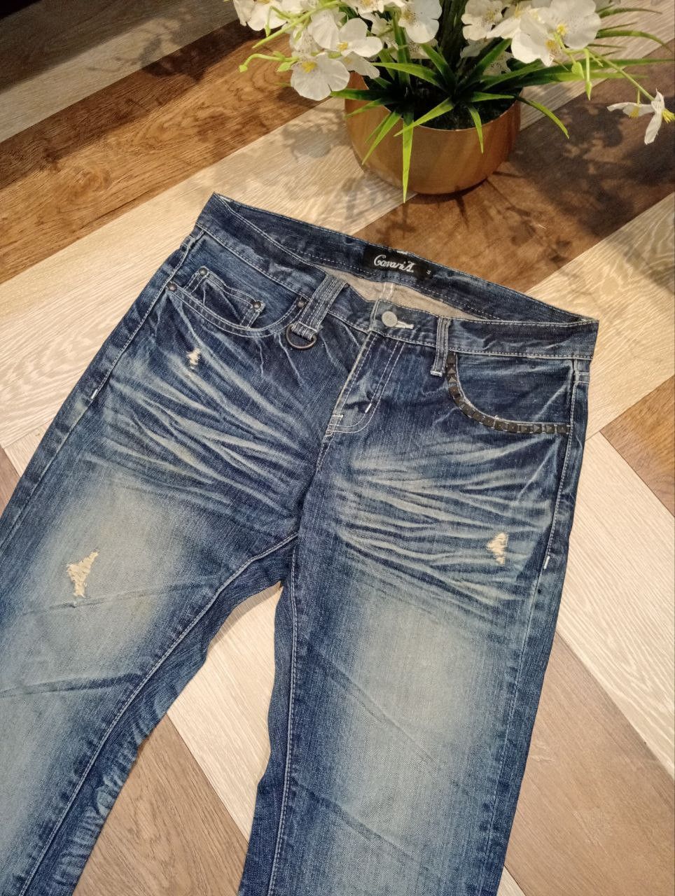 Japanese Brand JAPANESE CAVARIA STUDDED FLARED DISTRESSED JEANS - SIZE 44 Size US 32 / EU 48 - 4 Thumbnail