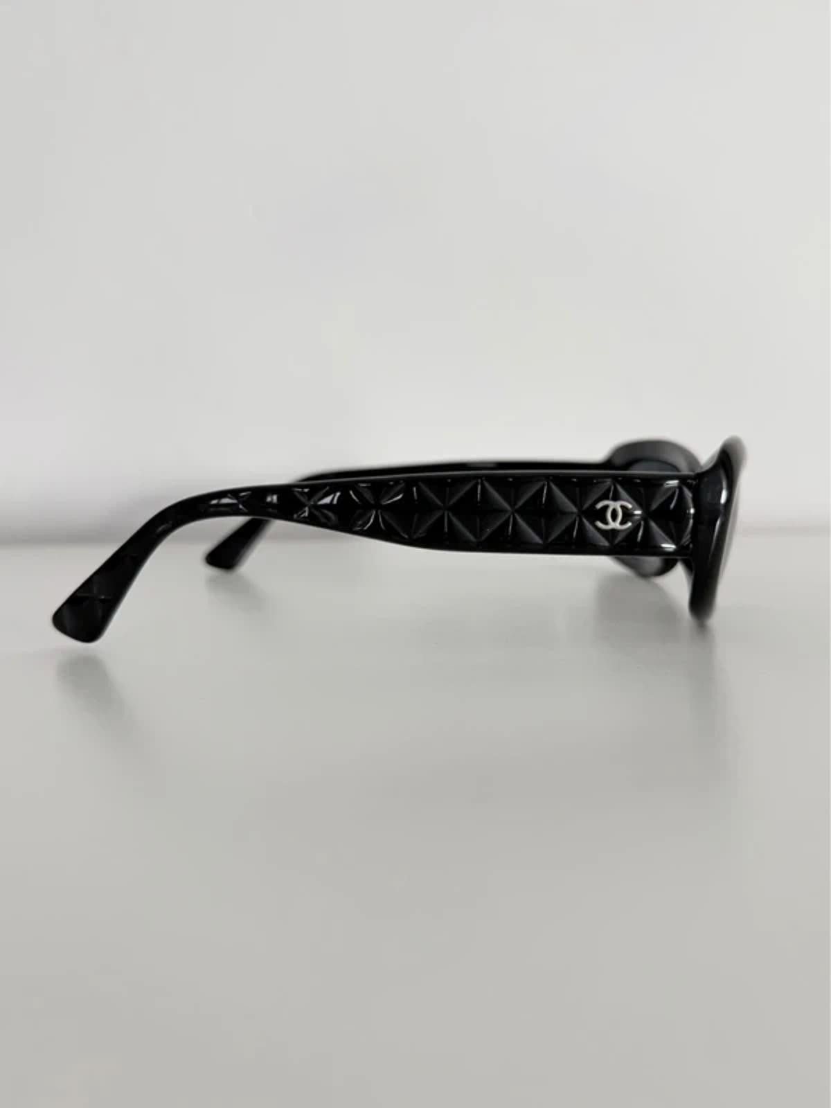 Chanel Chanel black sunglasses Size ONE SIZE - 6 Thumbnail